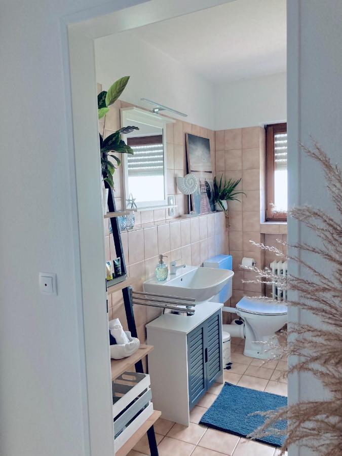 Seebrise Ferienwohnung, Auszeit In Ruhiger Lage, Bodensee Naehe, Privatparkplatz, Wlan, Smart Tv Rielasingen-Worblingen Ngoại thất bức ảnh